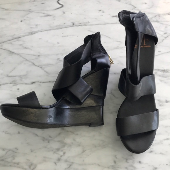 Diane Von Furstenberg Shoes - REDUCED - DVF Opal Wedge Sandal Black